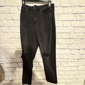 American Eagle Black Ripped Jeans – Women’s Size 8 Regular